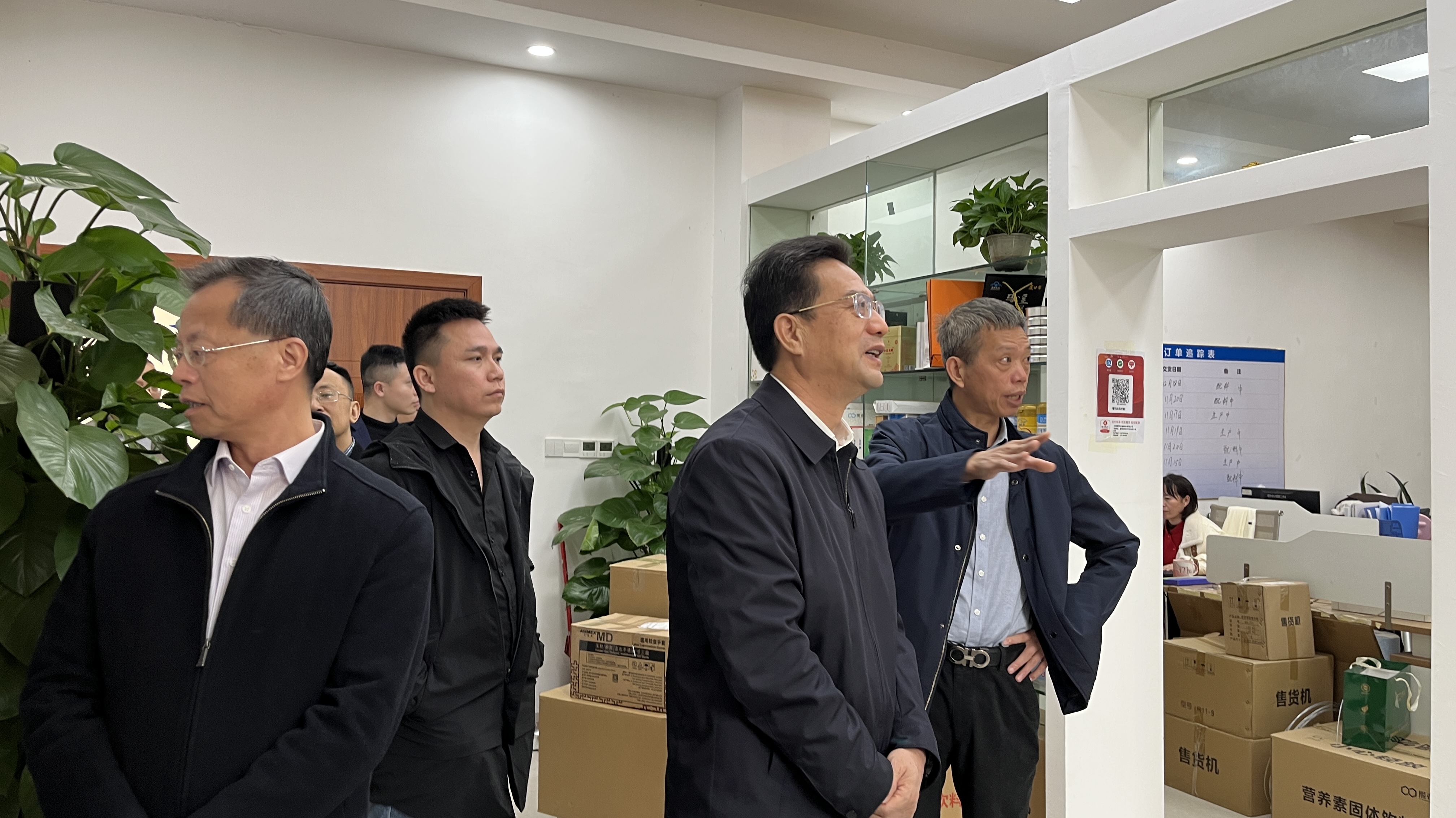 殷殷关怀，催人奋进 | 赣州经开区管委会领导一行莅临熙帝生物，走访调研促发展